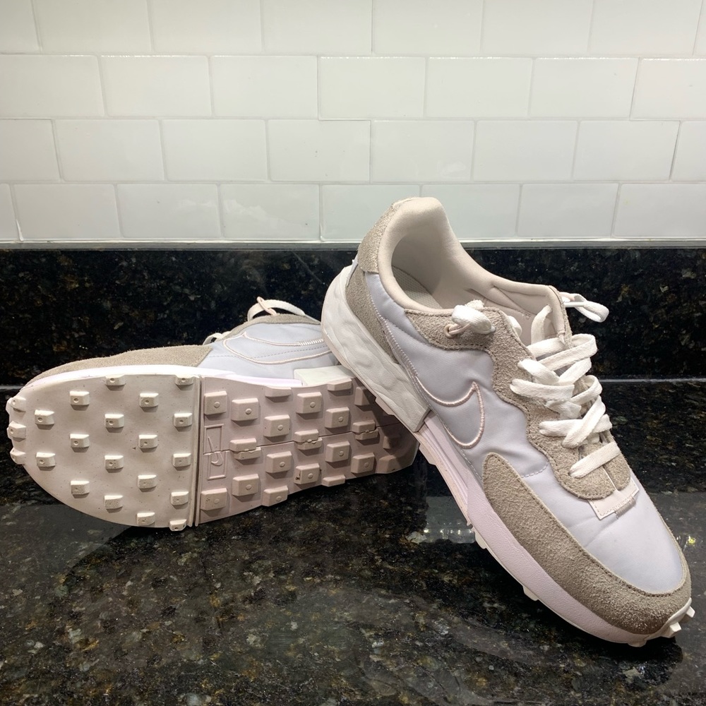 Nike Fontanka Waffle “Platinum light soft pink”